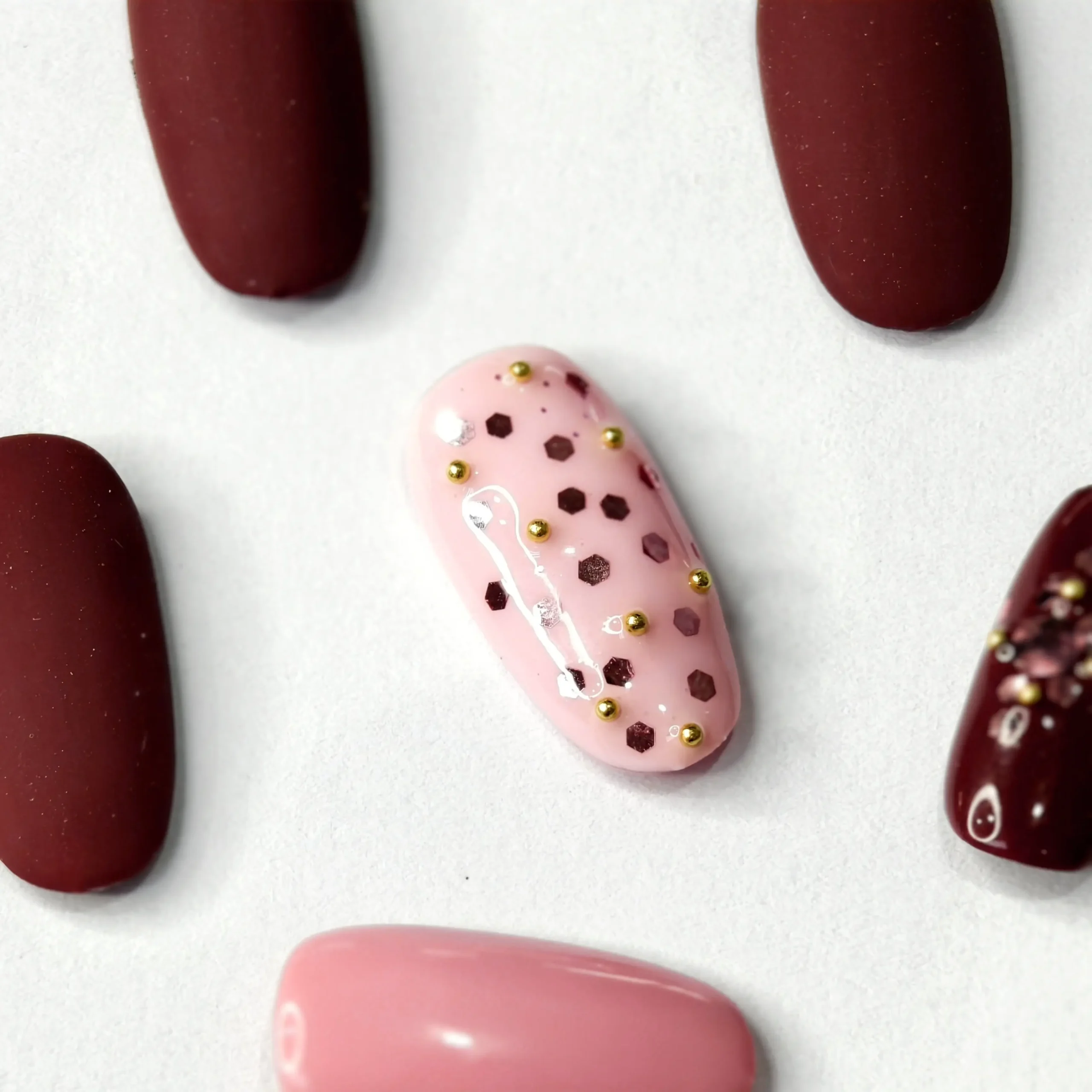 Amadela Hand-Painted Custom Press-On Nails - Image 3